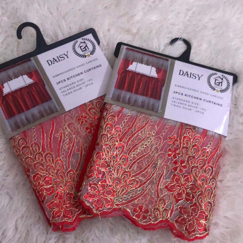 Is a bright red really nice and delicate